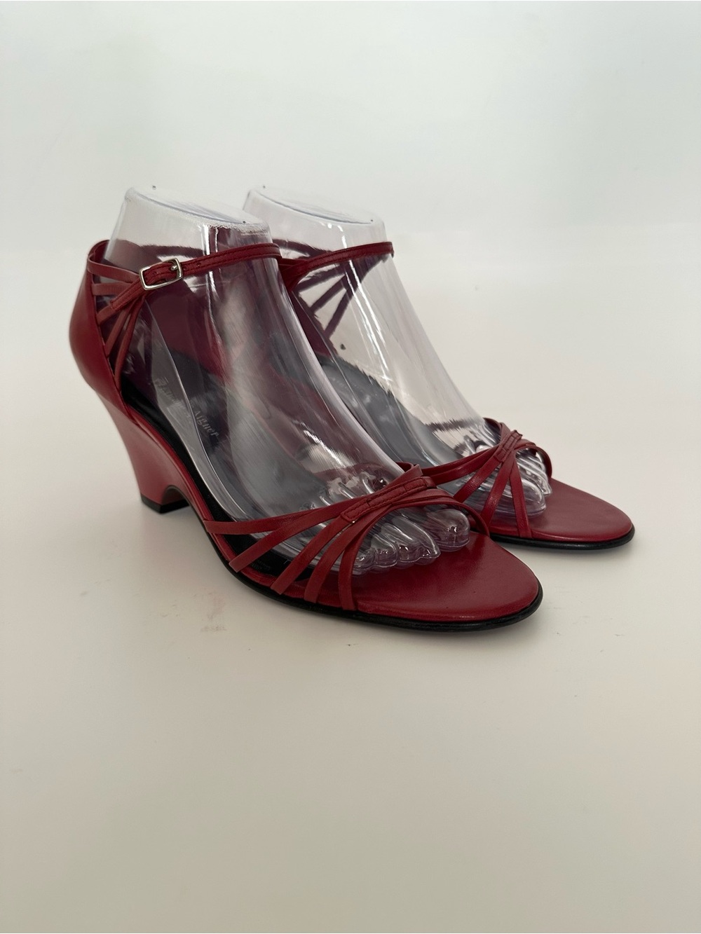 Gorgeous Vintage Red Strappy Etienne Aigner Mid Heel Wedge Sandals